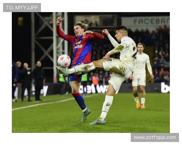 比分定胜负：精彩赛事中那一刻的逆转与荣耀瞬间解析