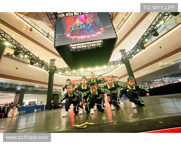 街舞团队协作实力大比拼上海街舞队荣获第三名佳绩 街舞团队协作实力大比拼上海街舞队荣获第三名佳绩